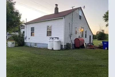 1390 Olt Road, Jefferson Twp, OH 45417 - Photo 19