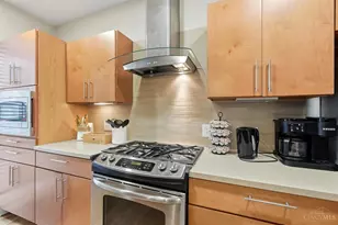 9 Mercer St, Cincinnati, OH 45202 - Photo 15