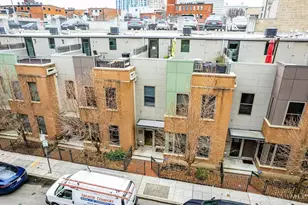9 Mercer St, Cincinnati, OH 45202 - Photo 3