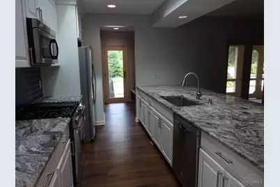 2646 Fair Oaks Lane, Amberley, OH 45237 - Photo 11