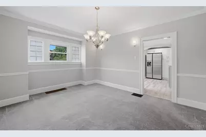 3529 Daytona Avenue, Cincinnati, OH 45211 - Photo 11