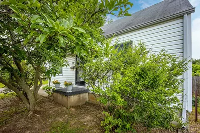 56 Linda Lane, Hamilton, OH 45011 - Photo 5