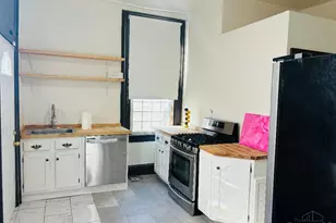 2225 Symmes St, Cincinnati, OH 45206 - Photo 7