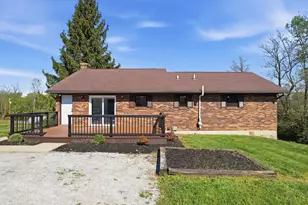 18022 Gauche Rd, Perry Township, OH 45118 - Photo 17