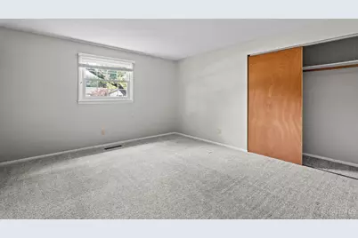 205 Tuxworth Road, Centerville, OH 45458 - Photo 23