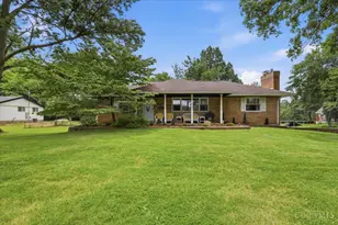 907 Blackburn Dr, Loveland, OH 45140 - Photo 3