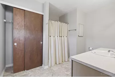 884 Venetian Terrace, Cincinnati, OH 45224 - Photo 19