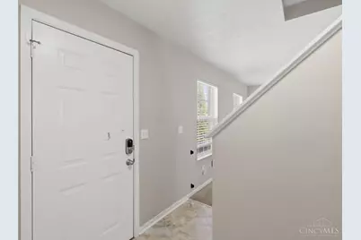 884 Venetian Terrace, Cincinnati, OH 45224 - Photo 3