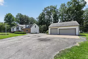 120 Haw Dr, Franklin Township, OH 45171 - Photo 5