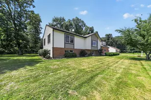 120 Haw Dr, Franklin Township, OH 45171 - Photo 3