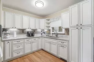2510 Berthbrook Dr, Colerain Township, OH 45231 - Photo 11