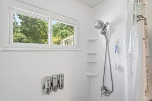 2510 Berthbrook Dr, Colerain Township, OH 45231 - Photo 21