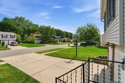 5673 Planet Drive, Fairfield Township, OH 45014 - Photo 5
