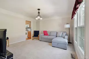 9581 Semaphore Ct, West Chester, OH 45069 - Photo 5