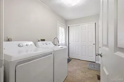 9581 Semaphore Court, West Chester, OH 45069 - Photo 37