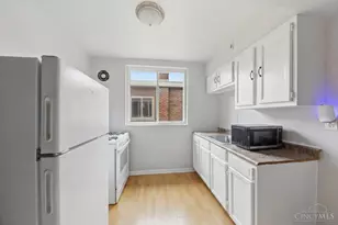 1582 Crest Hill Ave, Cincinnati, OH 45237 - Photo 5