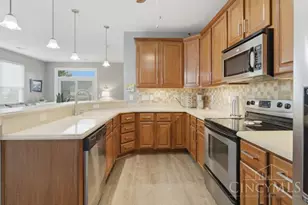 6982 Greenstone Trce, Goshen, OH 45140 - Photo 9