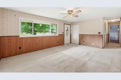5349 Powell Road, Huber Heights, OH 45424 - Photo 5