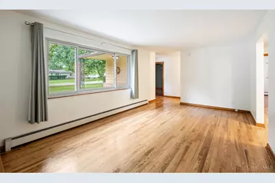 9032 Oak Drive, Loveland, OH 45140 - Photo 7