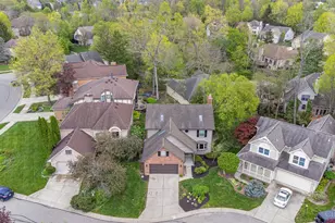 692 Doe Crossing, Centerville, OH 45459 - Photo 3