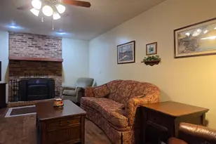 5680 Chestnut View Ln, Stonelick Township, OH 45150 - Photo 7