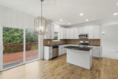 8437 Sea Mist Court, West Chester, OH 45069 - Photo 13