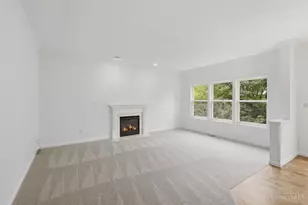 8437 Sea Mist Ct, West Chester, OH 45069 - Photo 17