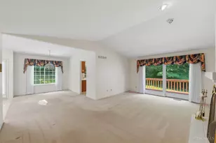 5237 S Eaglesnest Dr, Green Township, OH 45248 - Photo 19