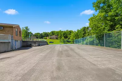 5237 S Eaglesnest Drive, Green Township, OH 45248 - Photo 53