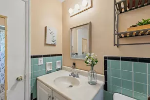 5283 Highview Dr, Cincinnati, OH 45238 - Photo 21