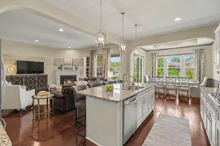 8961 Oakcrest Way, West Chester, OH 45069 - Photo 9