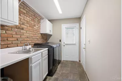 11430 Brattle Lane, Montgomery, OH 45249 - Photo 17
