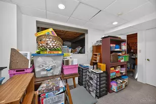 6830 Sandharbor Ct, Hamilton Township, OH 45039 - Photo 57