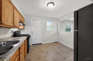 2015 Windmill Way, Springfield Township, OH 45240 - Photo 13