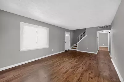 2015 Windmill Way, Springfield Township, OH 45240 - Photo 9
