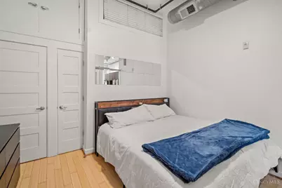 1202 Main Street #1, Cincinnati, OH 45202 - Photo 13