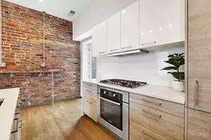 18 W 13th St, Cincinnati, OH 45202 - Photo 7