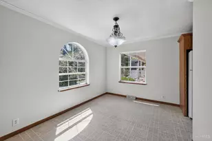 164 W Sixty Sixth St, Cincinnati, OH 45216 - Photo 15