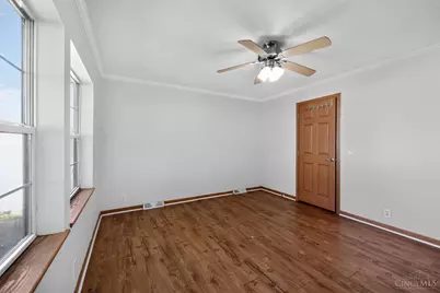 164 W Sixty Sixth Street, Cincinnati, OH 45216 - Photo 15