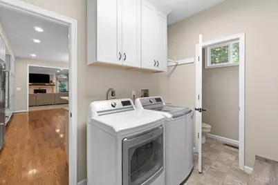 8410 Greenleaf Drive, Anderson Township, OH 45255 - Photo 13