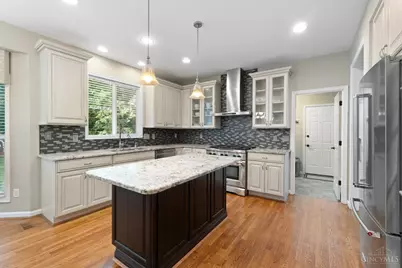 8410 Greenleaf Drive, Anderson Township, OH 45255 - Photo 11