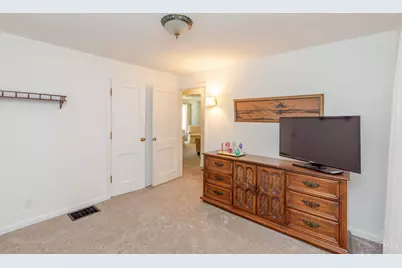 1424 Bowman Avenue, Kettering, OH 45409 - Photo 13