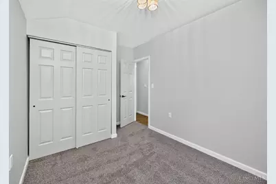 8812 Pine Road, Deer Park, OH 45242 - Photo 43