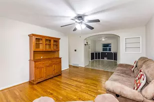 1375 Washington Cir, Anderson Township, OH 45255 - Photo 5