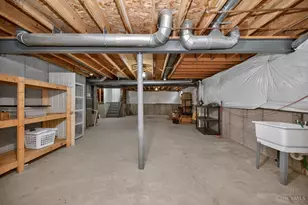 218 Heffron Cir, Hamilton Township, OH 45039 - Photo 49