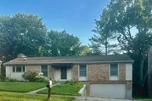 3470 Cherry Hill Dr, Fairfield, OH 45014 - Photo 1