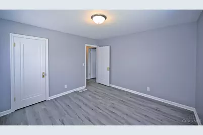 1837 Glendon Place, Cincinnati, OH 45237 - Photo 25