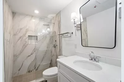607 Main Street #9, Cincinnati, OH 45202 - Photo 19