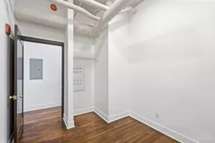 607 Main St, Cincinnati, OH 45202 - Photo 17