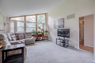 362 Glen Oaks Dr, Delhi Township, OH 45238 - Photo 9